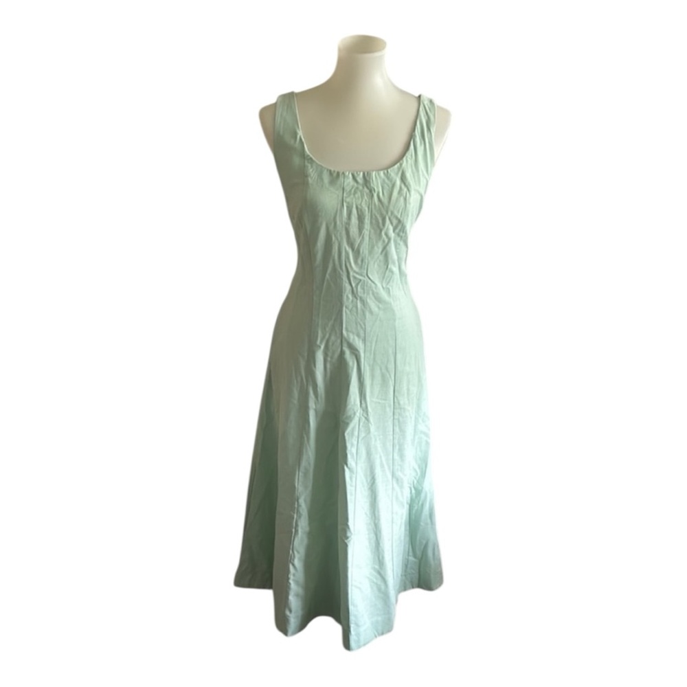 Elegant Mint Green Sleeveless Dress